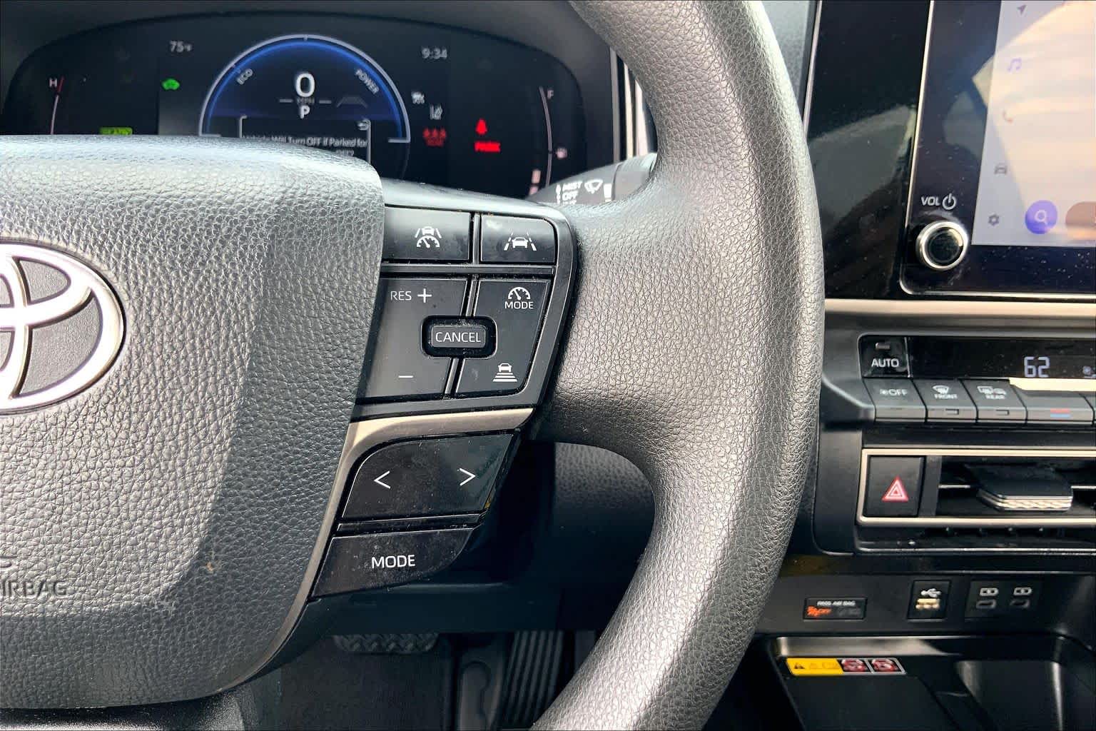 2026 Toyota Camry photo 24 of 36