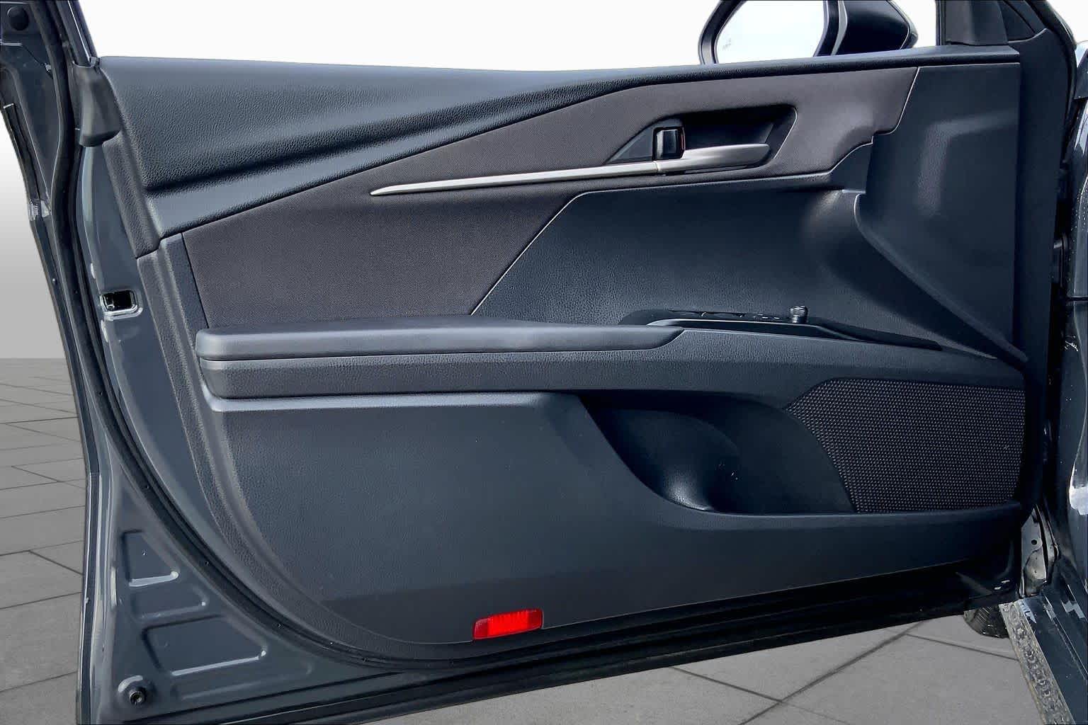 2026 Toyota Camry photo 21 of 36