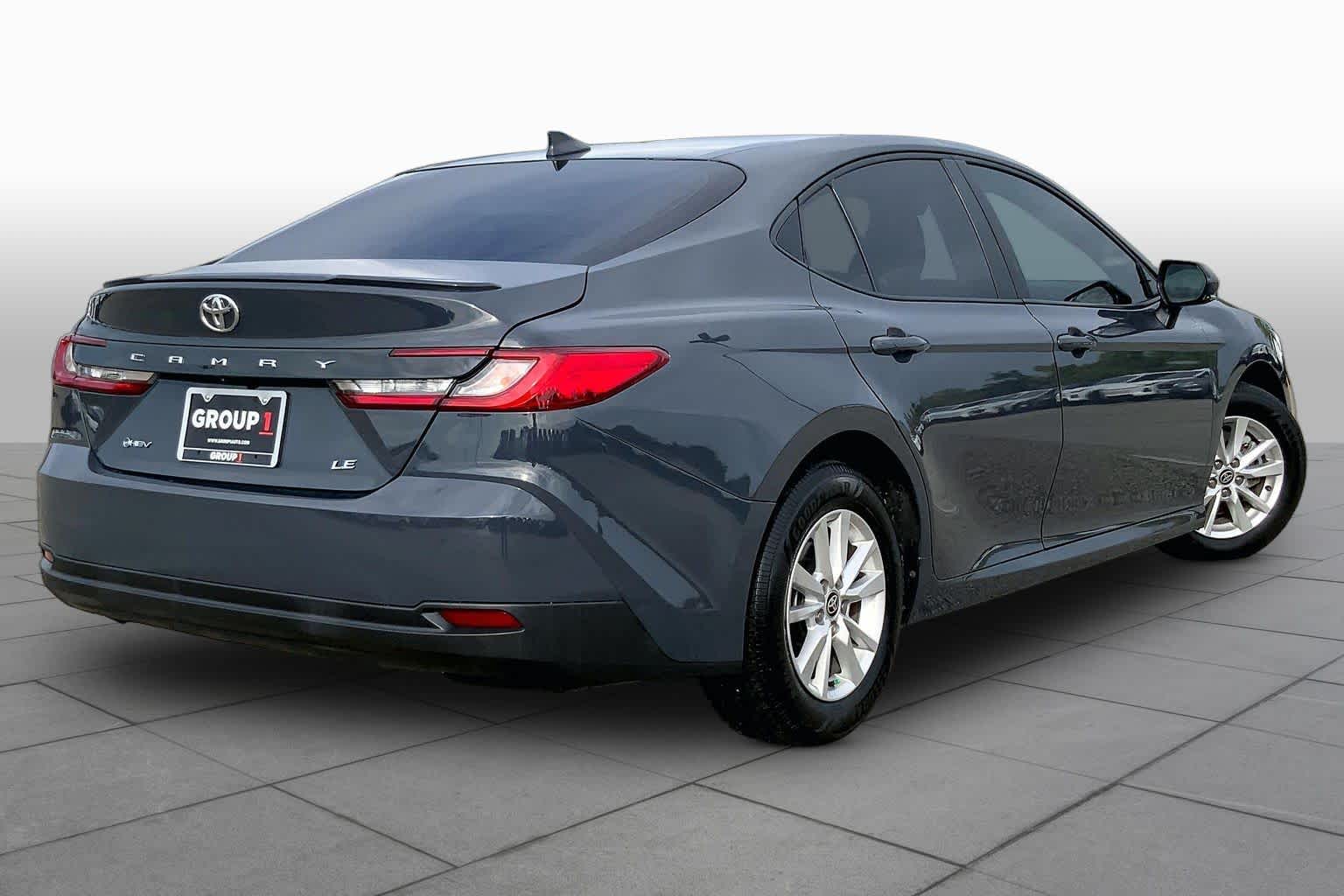 2026 Toyota Camry photo 13 of 36