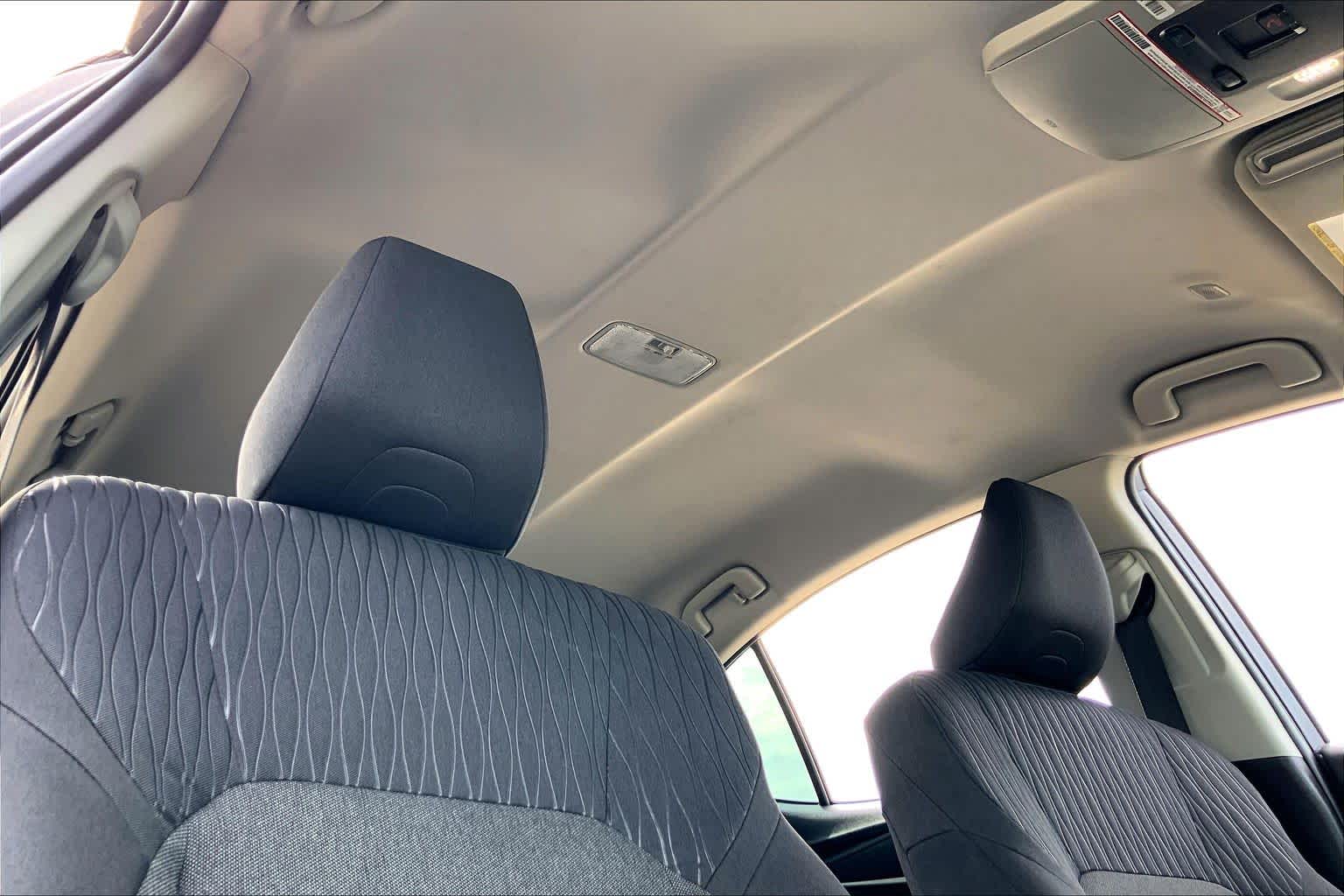 2026 Toyota Camry photo 14 of 36