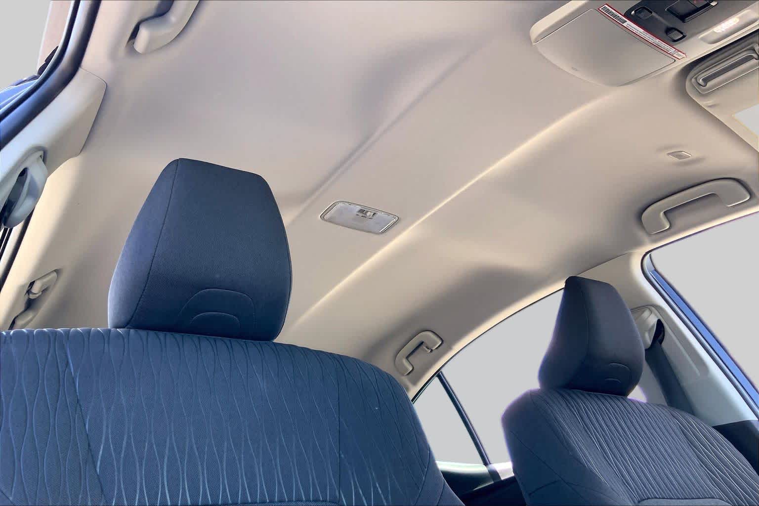 2025 Toyota Camry photo 13 of 35
