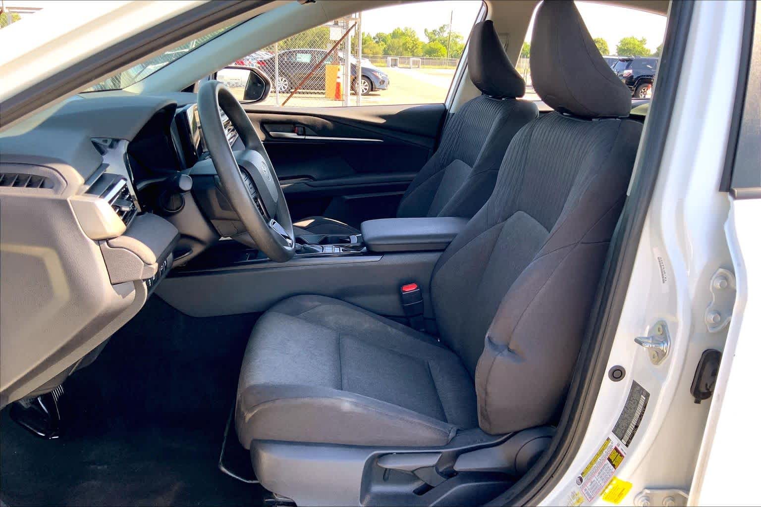 2025 Toyota Camry SE Ice Cap at Group 1 Toyota Southwest