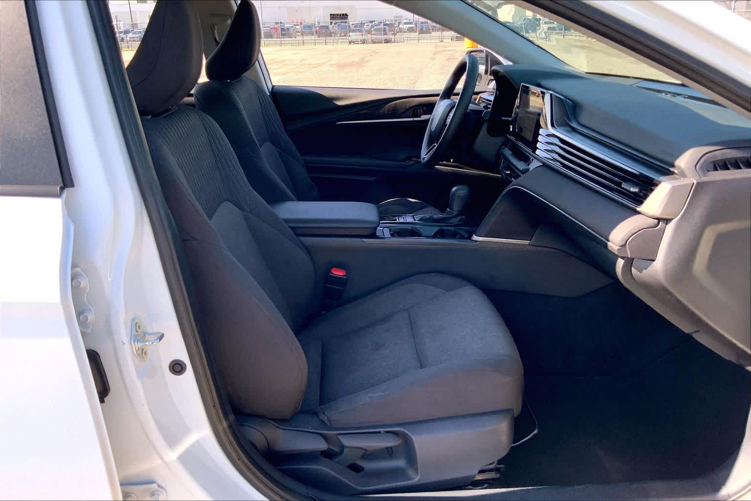 2025 Toyota Camry SE Ice Cap at Group 1 Toyota Southwest