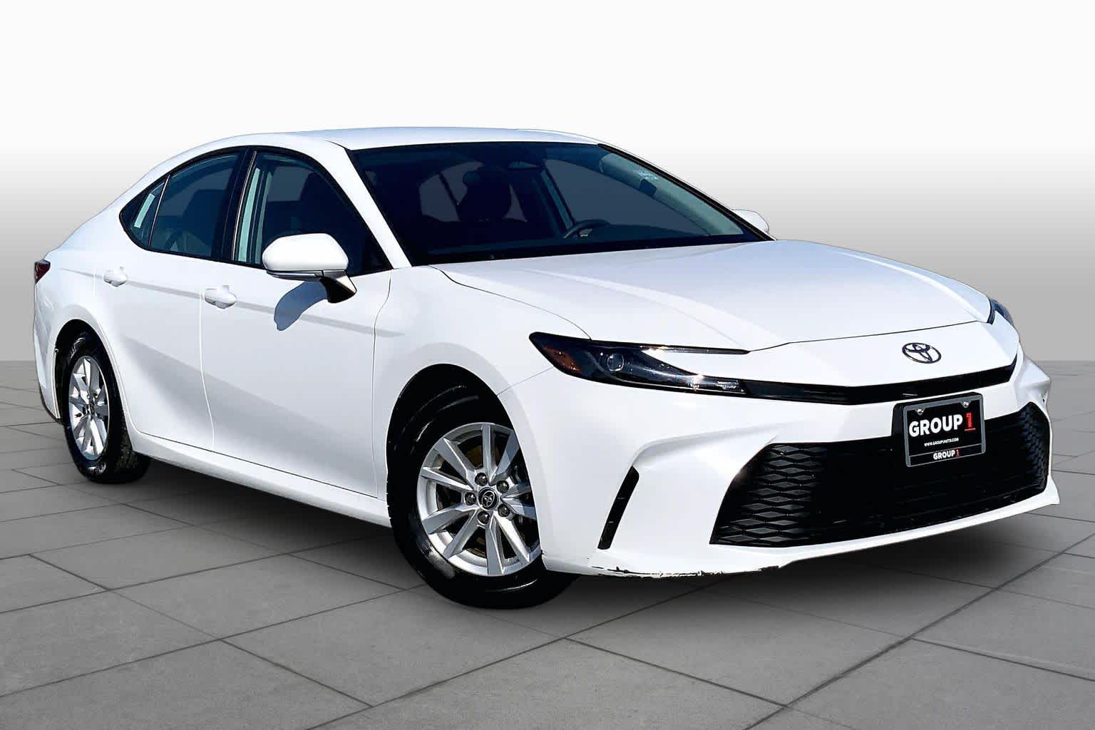 2025 Toyota Camry SE Ice Cap at Group 1 Toyota Southwest