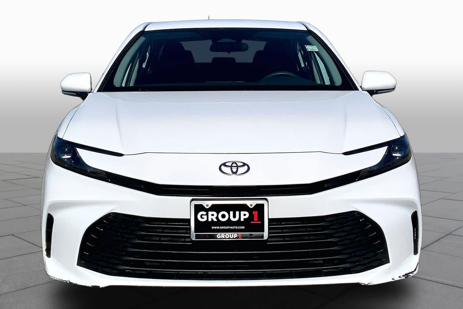 2025 Toyota Camry SE Ice Cap at Group 1 Toyota Southwest
