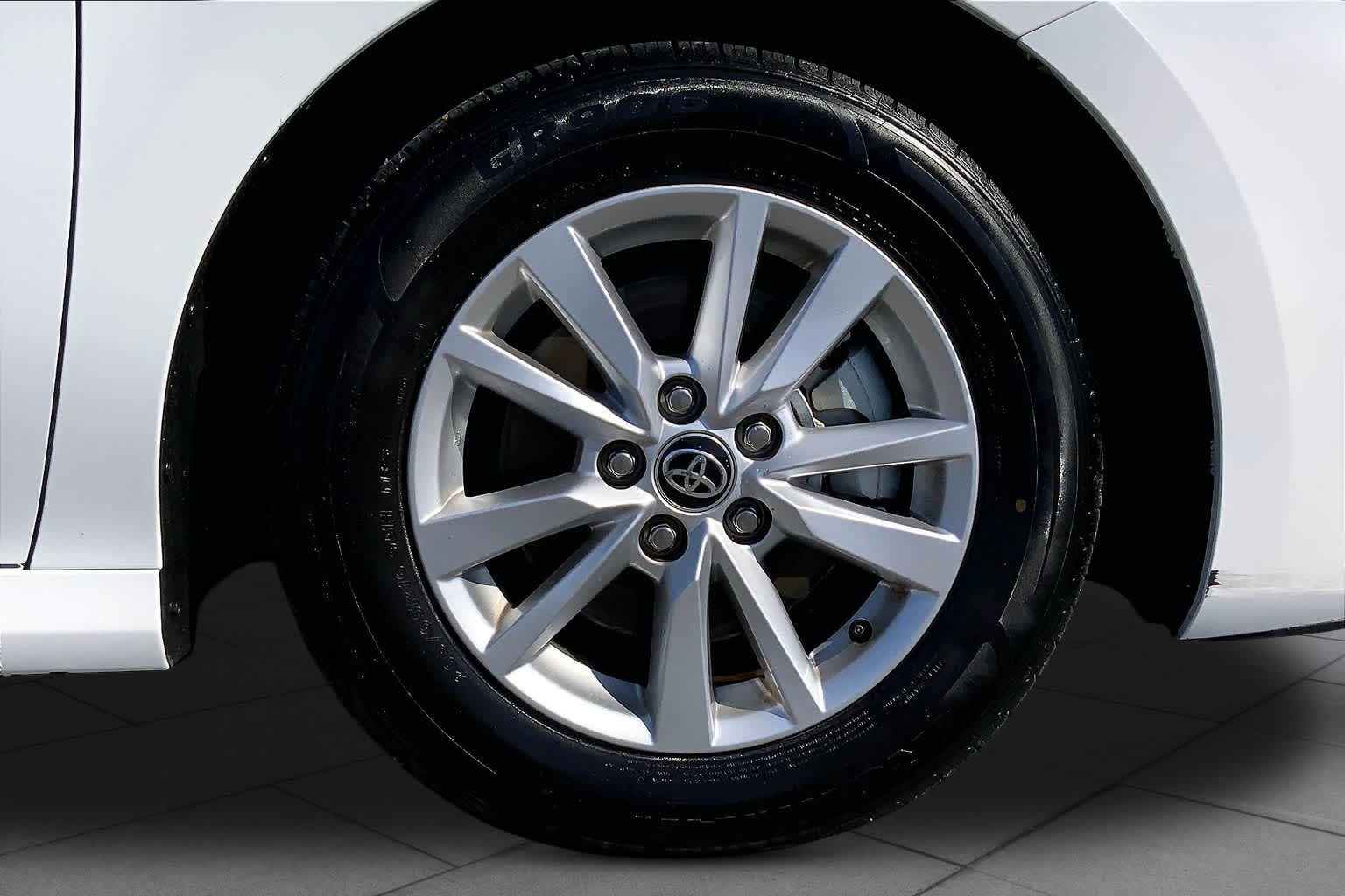 2025 Toyota Camry LE Ice Cap at Group 1 Toyota Southwest