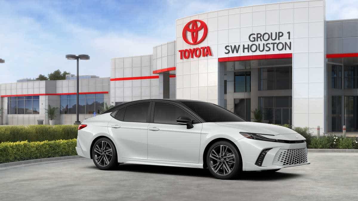 2026 Toyota Camry photo 14 of 36