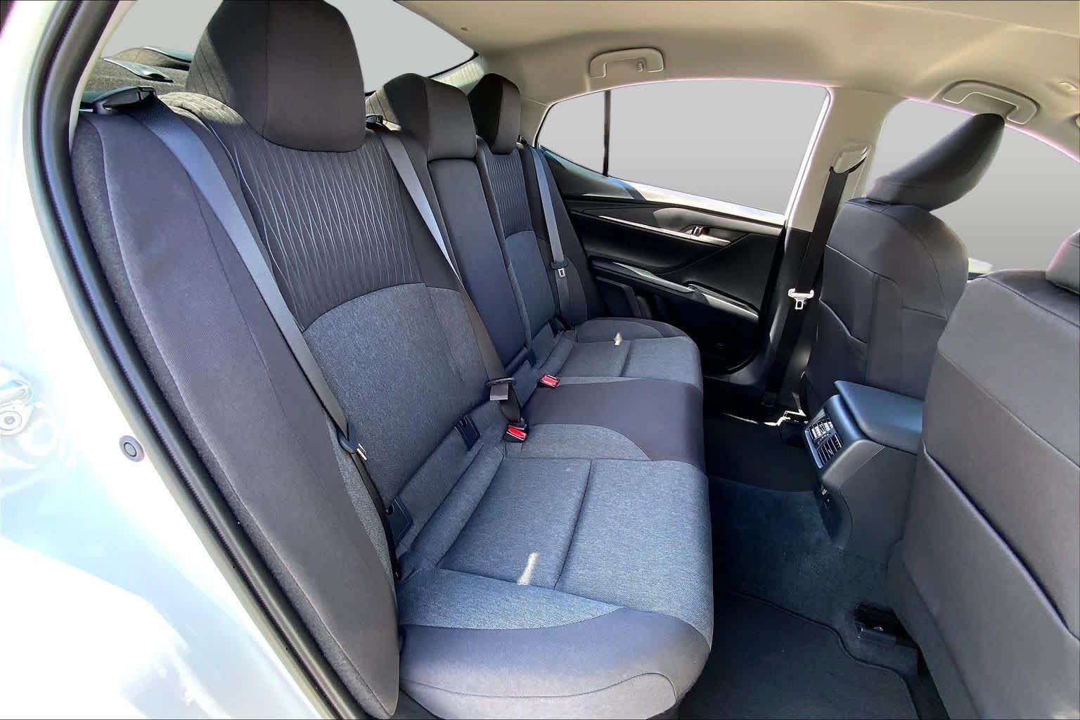 2026 Toyota Camry photo 19 of 34