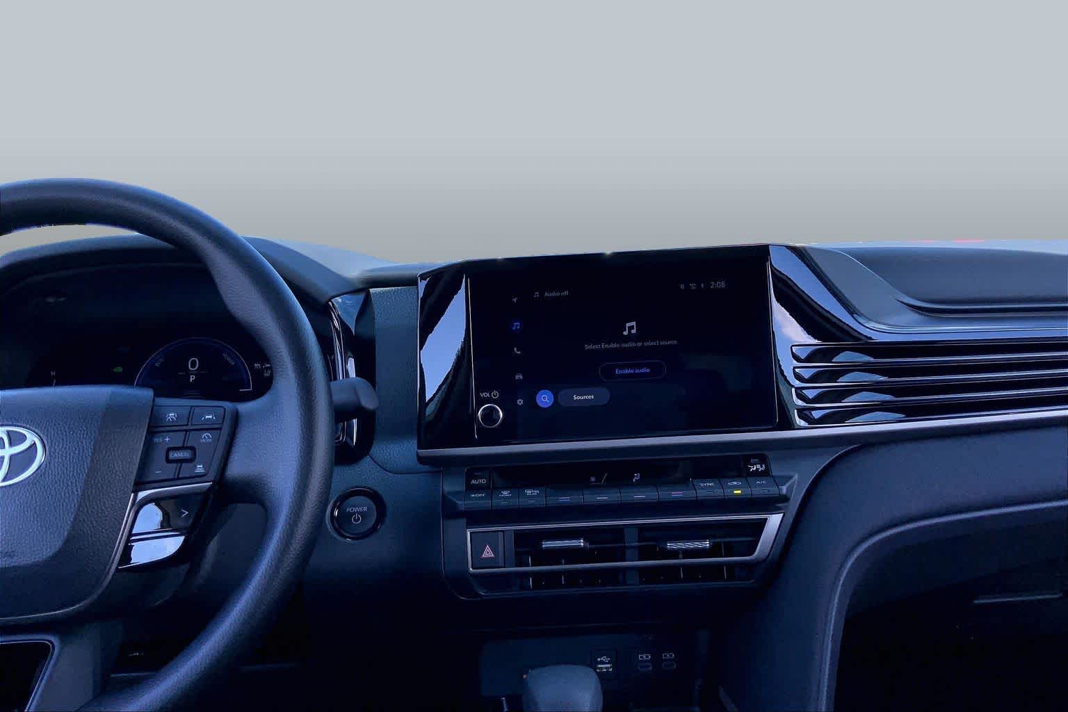 2026 Toyota Camry photo 7 of 34