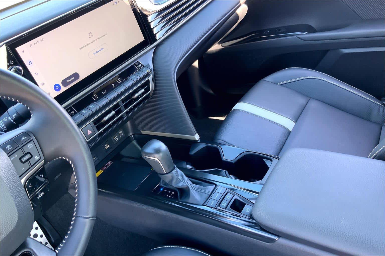 2026 Toyota Camry photo 16 of 36