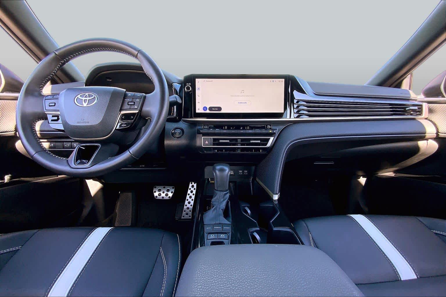 2026 Toyota Camry photo 15 of 36