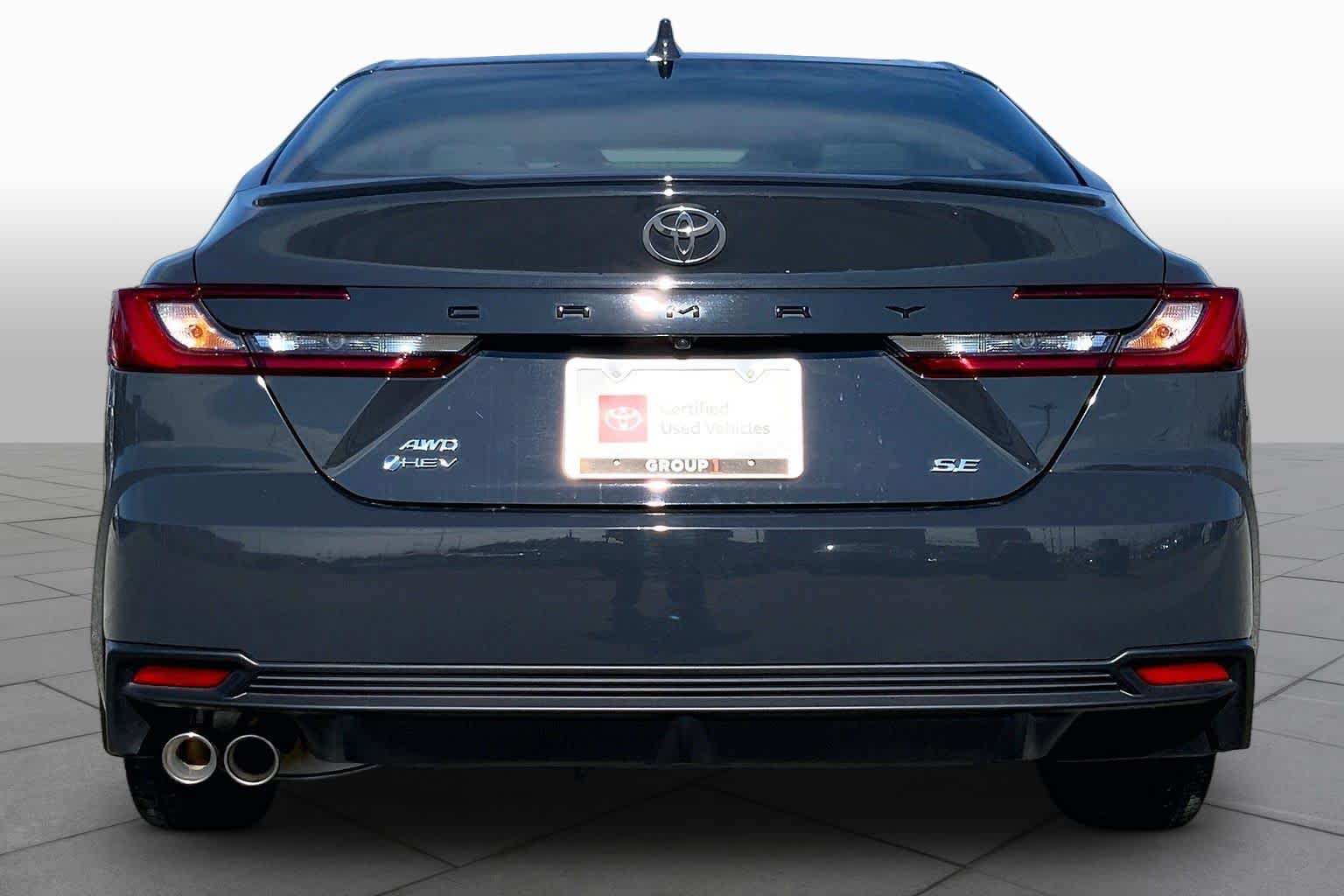 2026 Toyota Camry photo 5 of 36