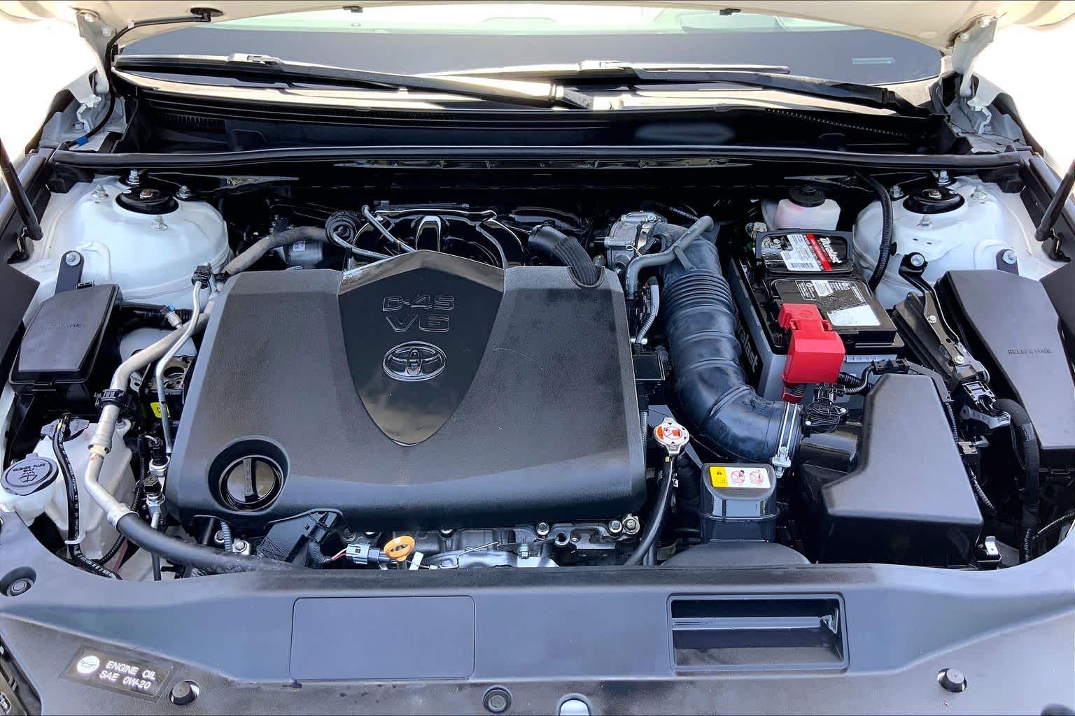 2022 Toyota Avalon Limited Wind Chill Pearl at Group 1 Toyota Southwest