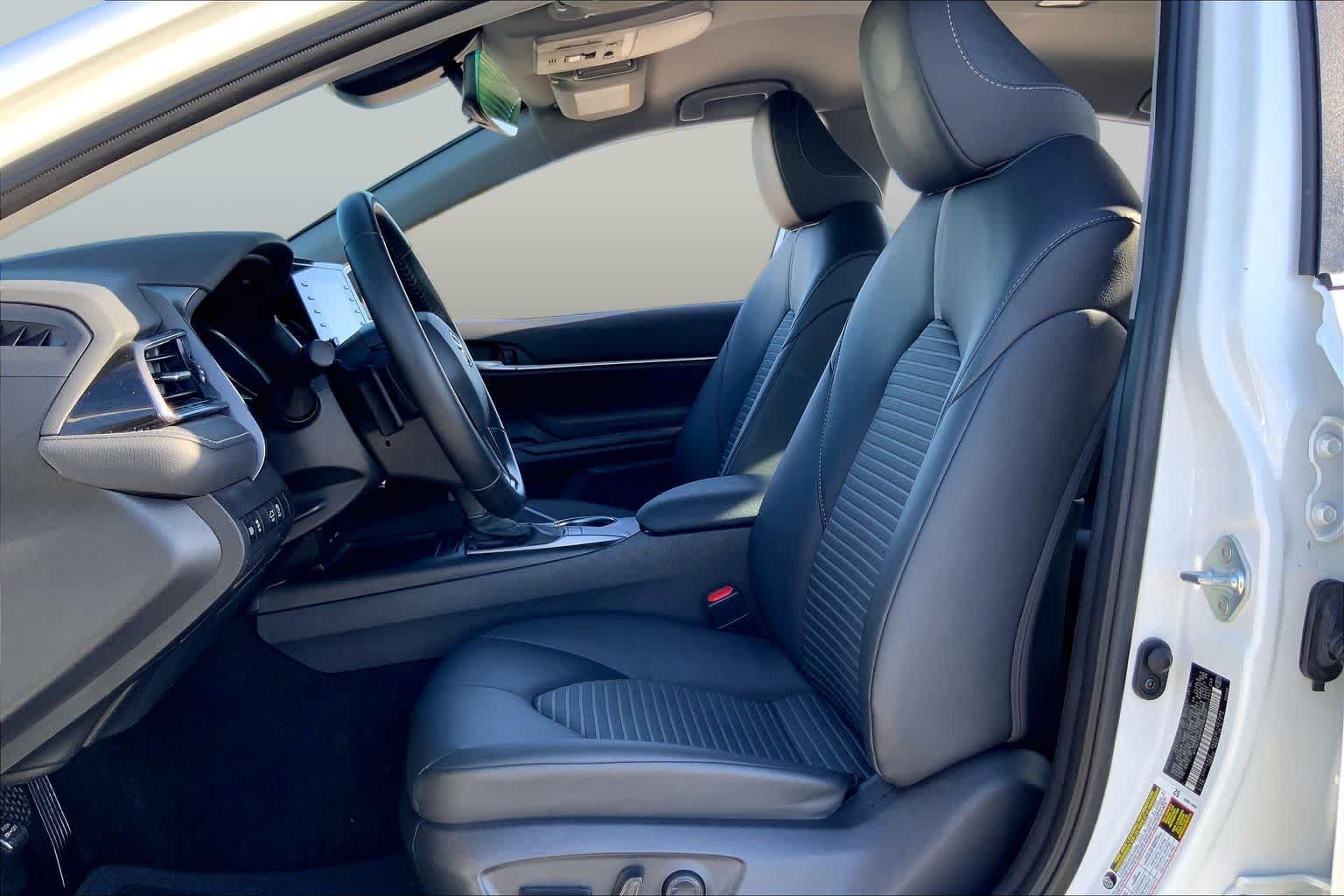 2023 Toyota Camry SE Ice Cap at Group 1 Toyota Southwest