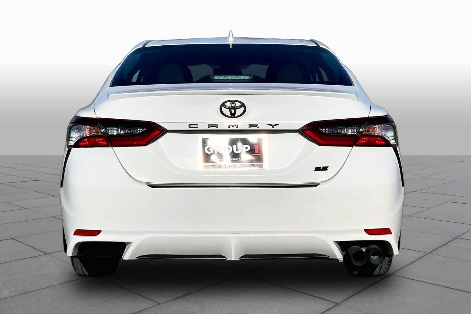 2023 Toyota Camry SE Ice Cap at Group 1 Toyota Southwest