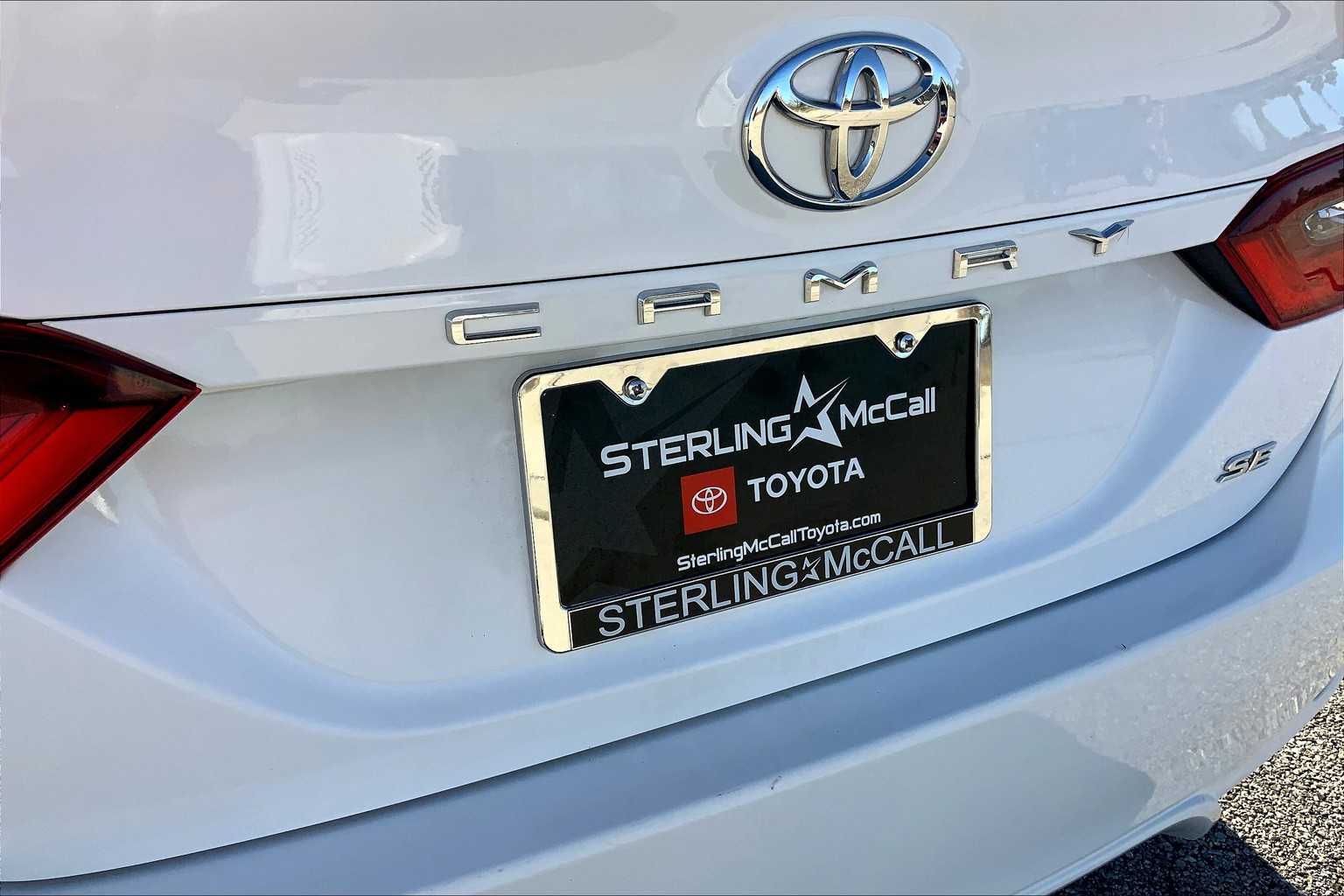 2022 Toyota Camry SE White at Group 1 Toyota Southwest