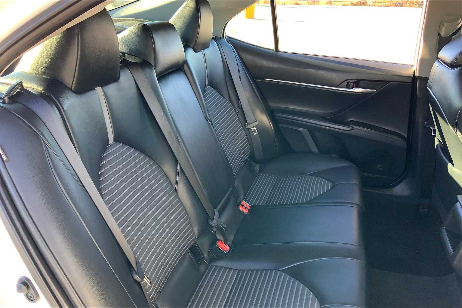 2022 Toyota Camry SE White at Group 1 Toyota Southwest