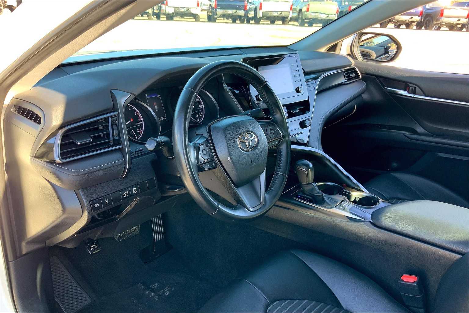 2022 Toyota Camry SE White at Group 1 Toyota Southwest