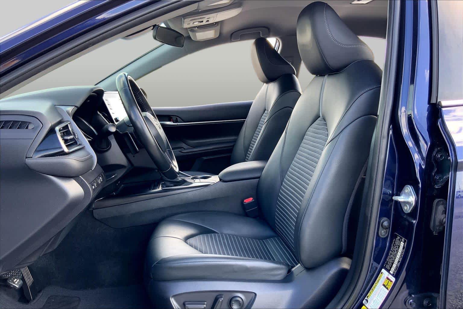 2022 Toyota Camry SE Blueprint at HGreg Houston