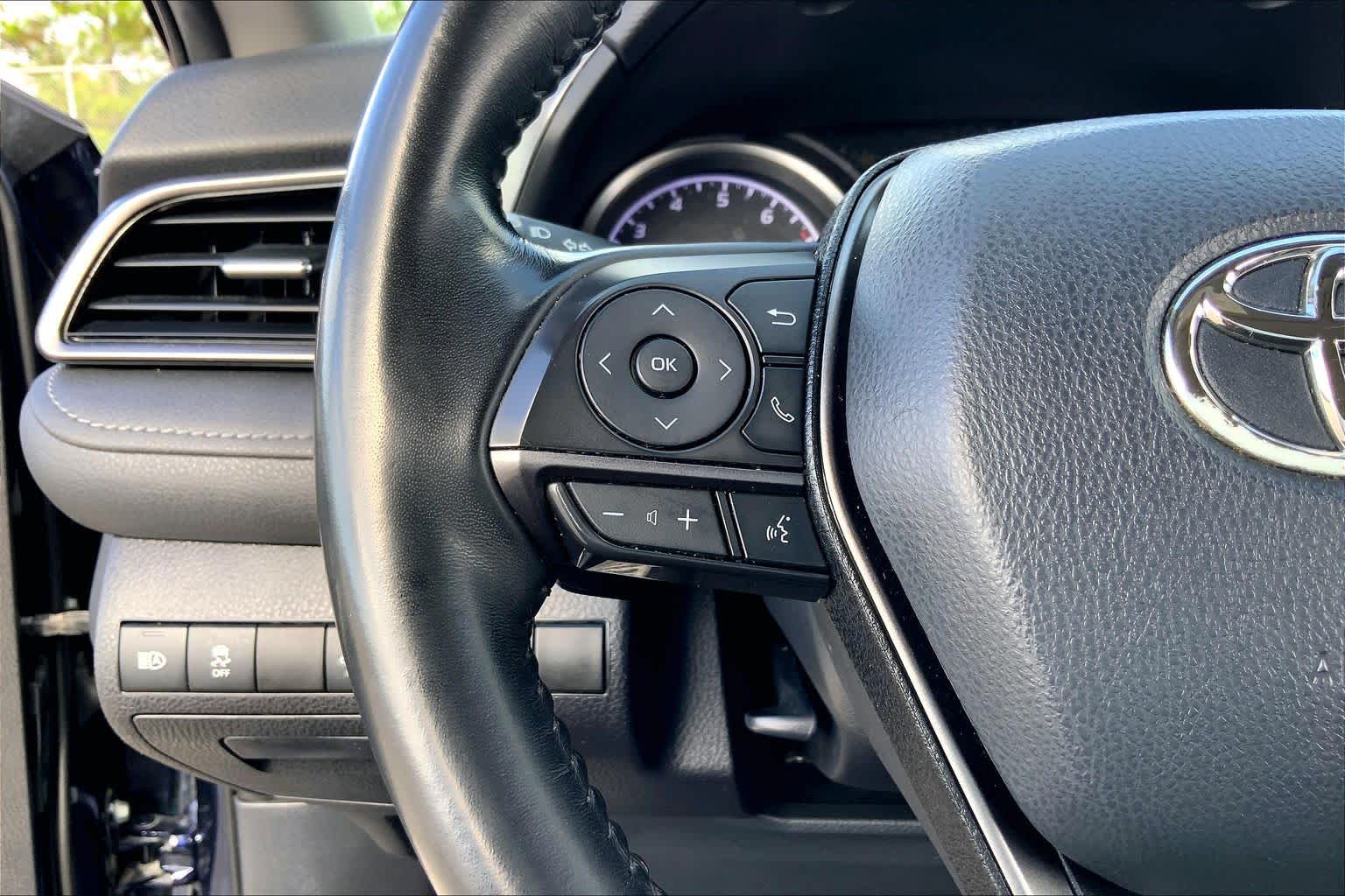2022 Toyota Camry SE Blueprint at HGreg Houston