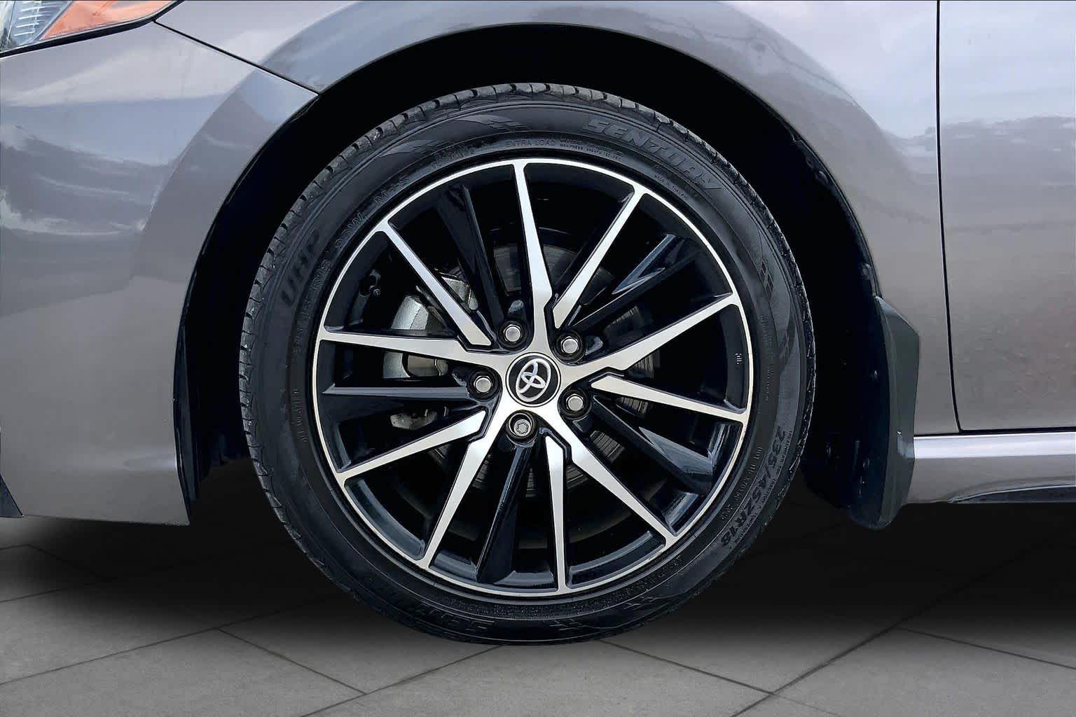 2023 Toyota Camry SE Predawn Gray Mica at Group 1 Toyota Southwest
