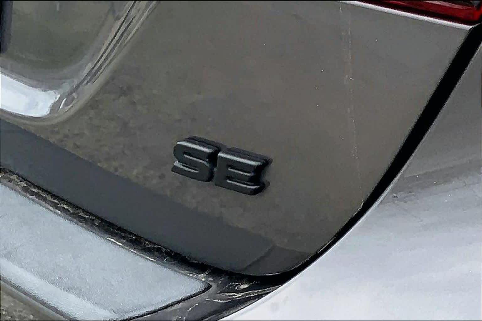 2023 Toyota Camry SE Predawn Gray Mica at Group 1 Toyota Southwest