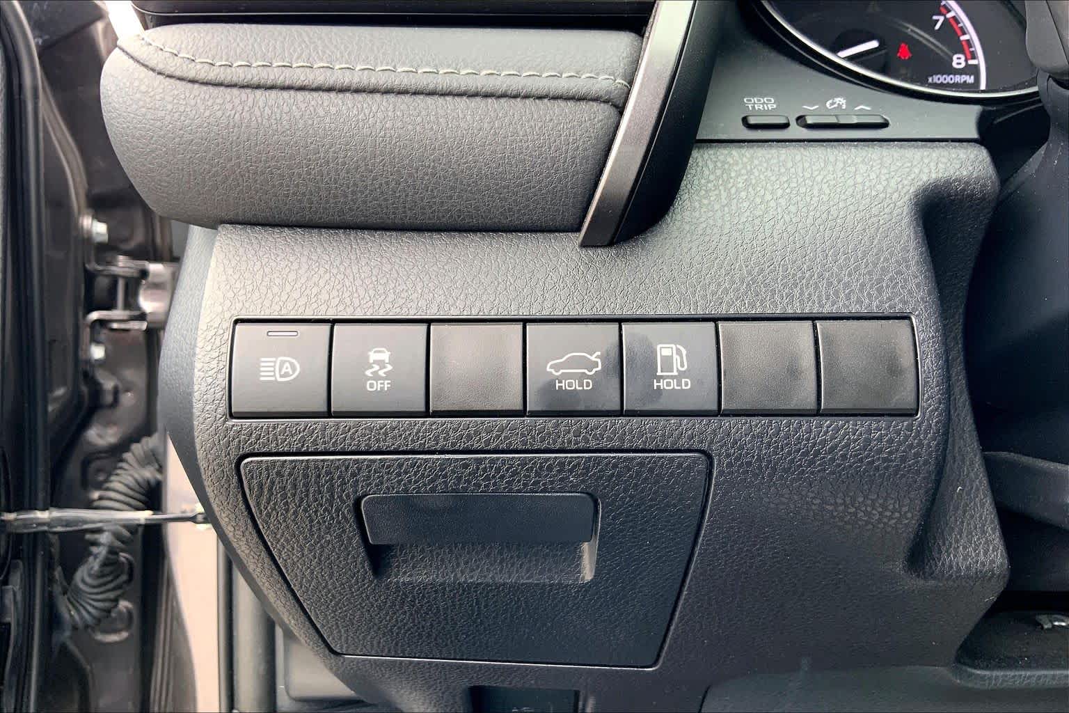 2023 Toyota Camry SE Predawn Gray Mica at Group 1 Toyota Southwest