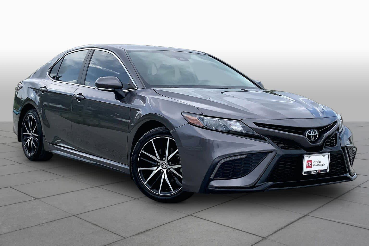 2023 Toyota Camry SE Predawn Gray Mica at Group 1 Toyota Southwest