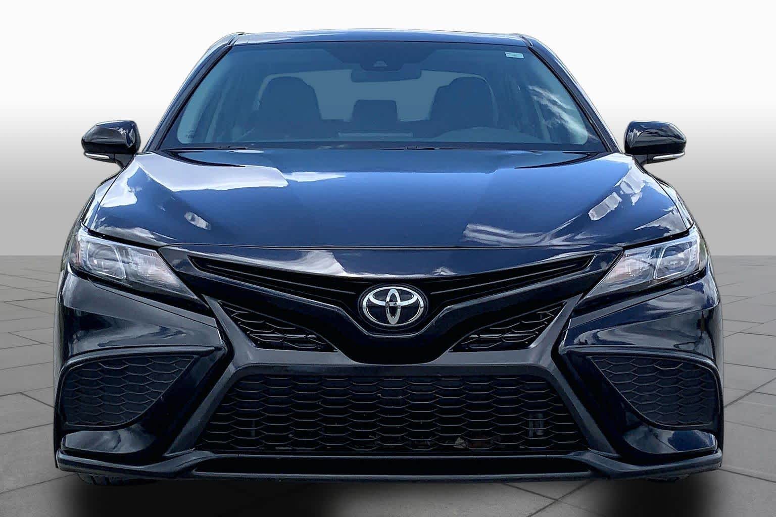 2024 Toyota Camry SE Midnight Black Metallic at HGreg Houston