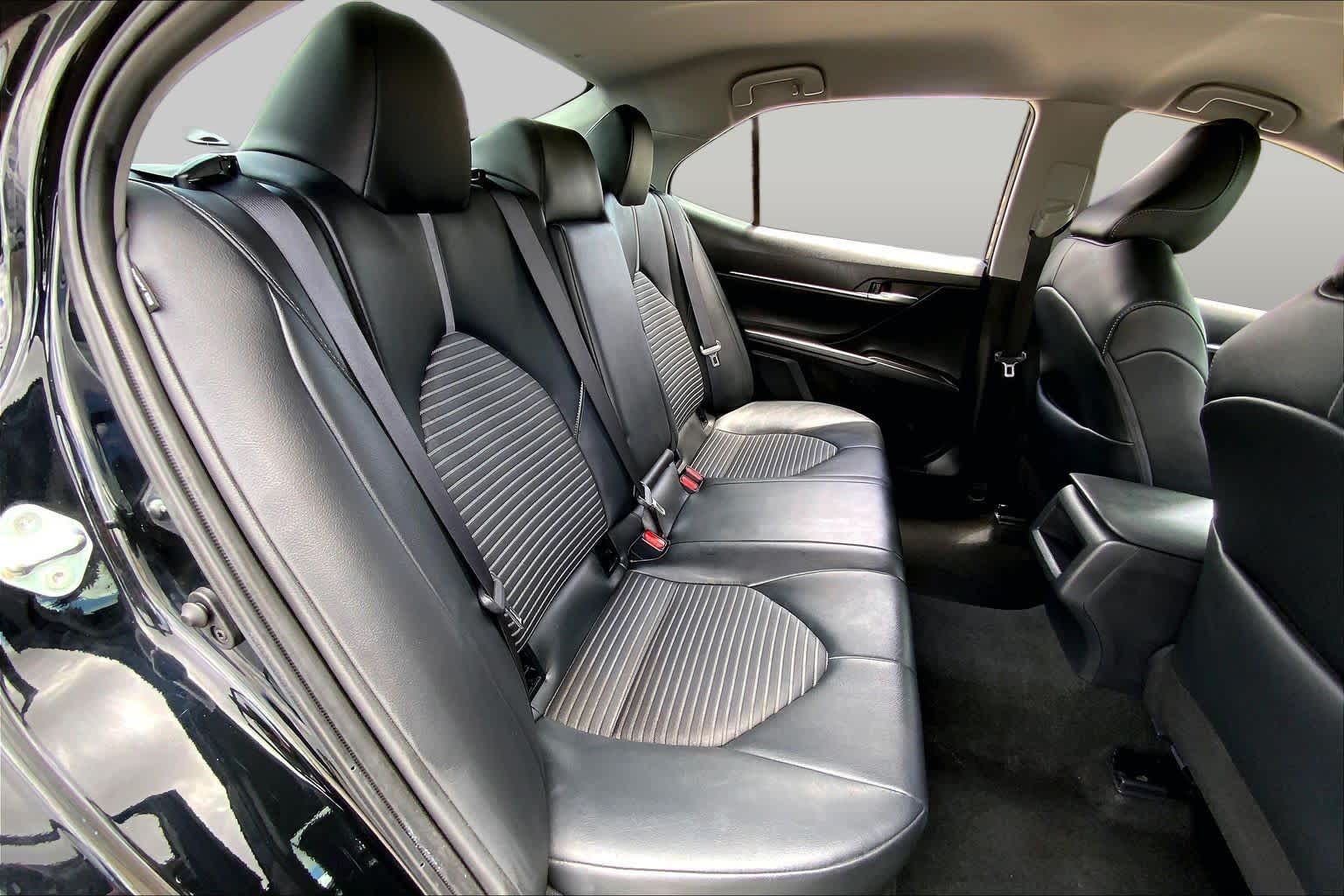 2024 Toyota Camry SE Midnight Black Metallic at HGreg Houston
