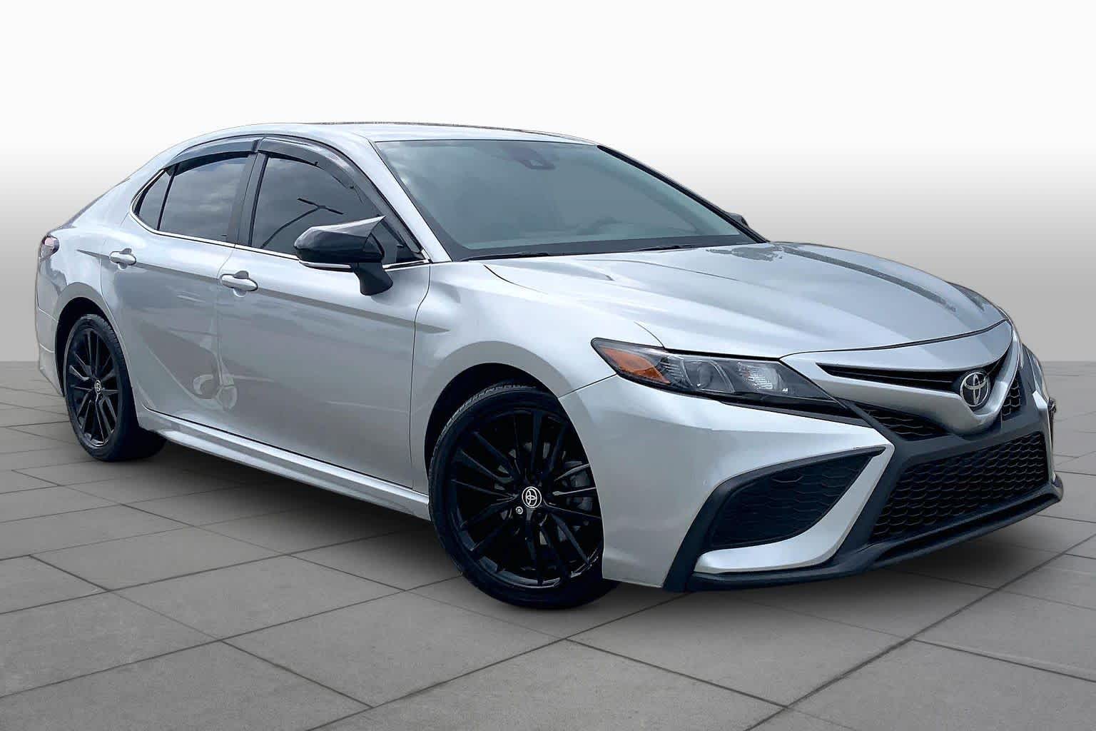 2022 Toyota Camry SE Celestial Silver Metallic at Group 1 Toyota Southwest