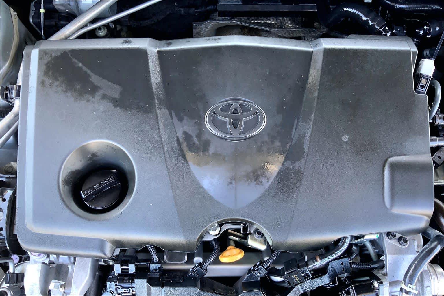 2022 Toyota Camry SE Celestial Silver Metallic at Group 1 Toyota Southwest