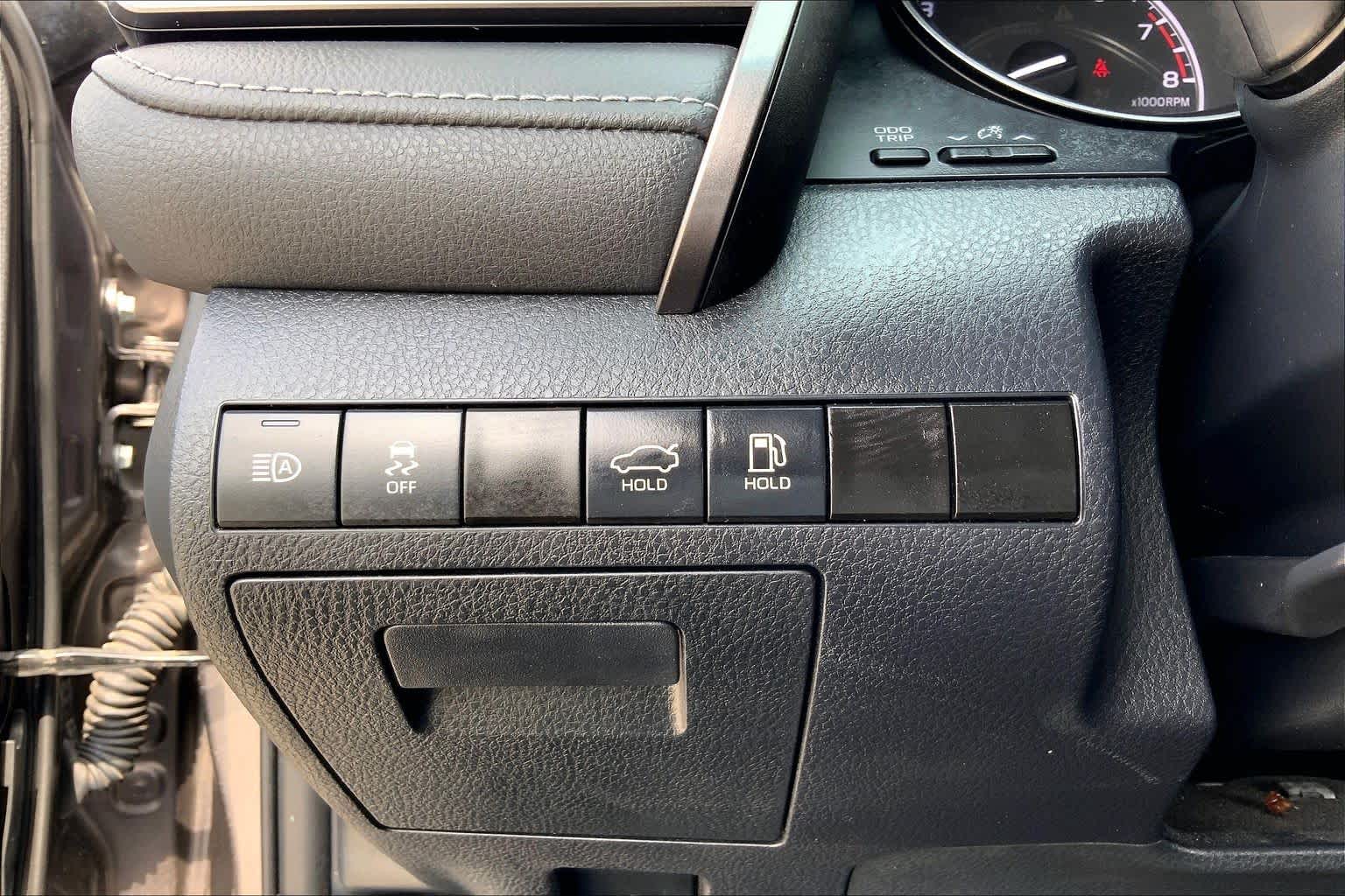 2024 Toyota Camry SE Predawn Gray Mica at Group 1 Toyota Southwest