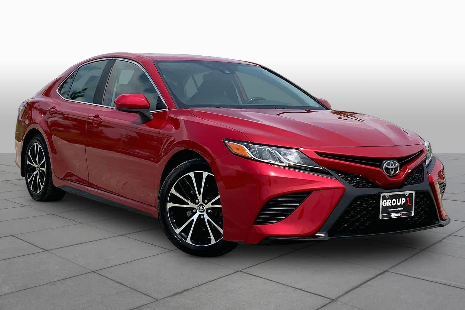 2020 Toyota Camry SE Supersonic Red at Group 1 Toyota Southwest