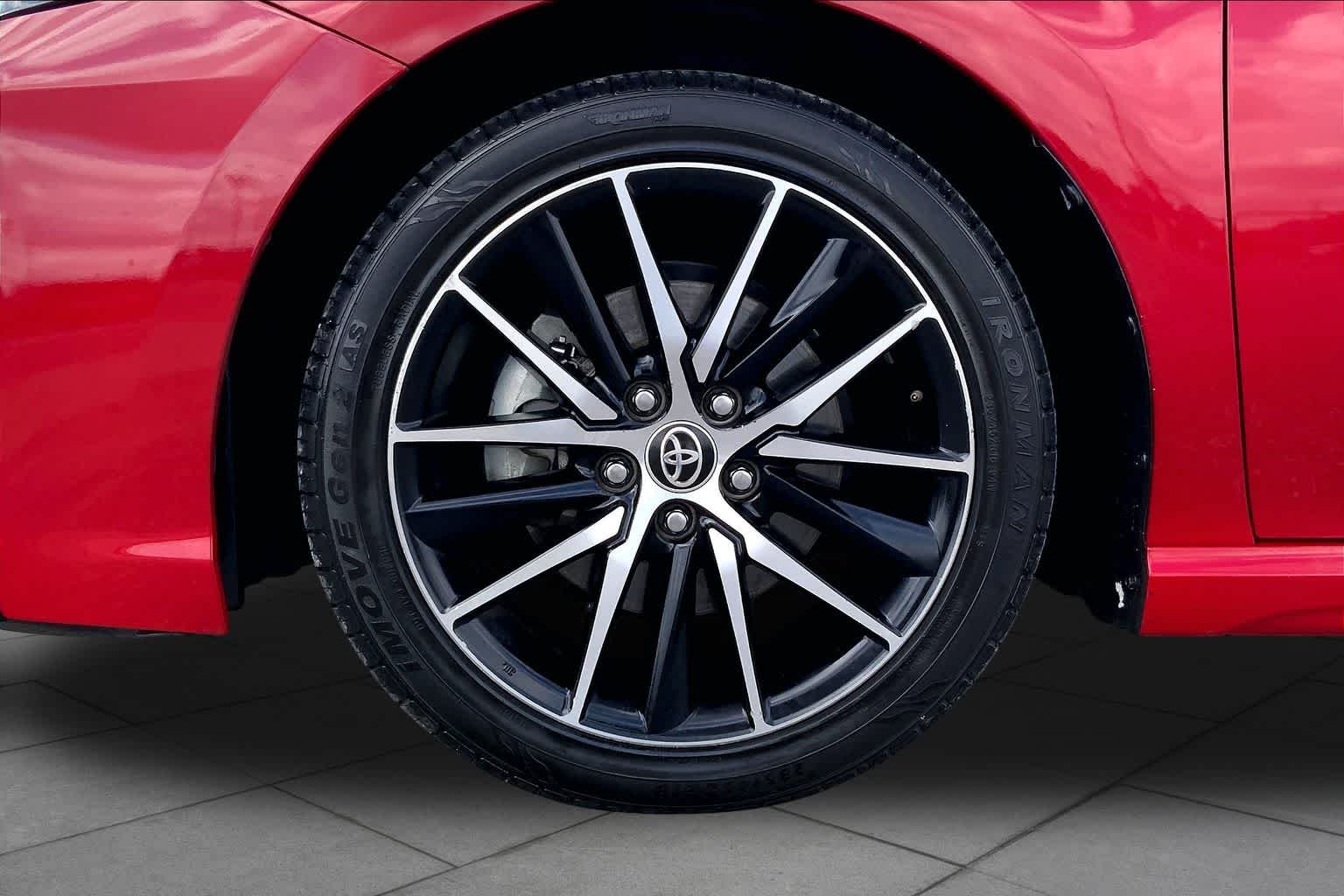 2022 Toyota Camry SE Supersonic Red at AutoNation USA Houston