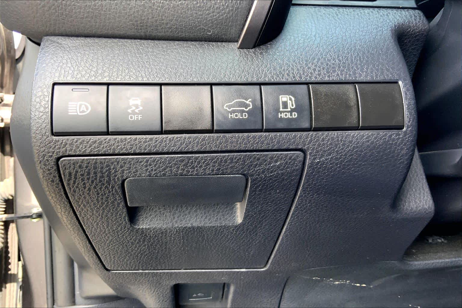 2024 Toyota Camry SE Predawn Gray Mica at Westside Kia