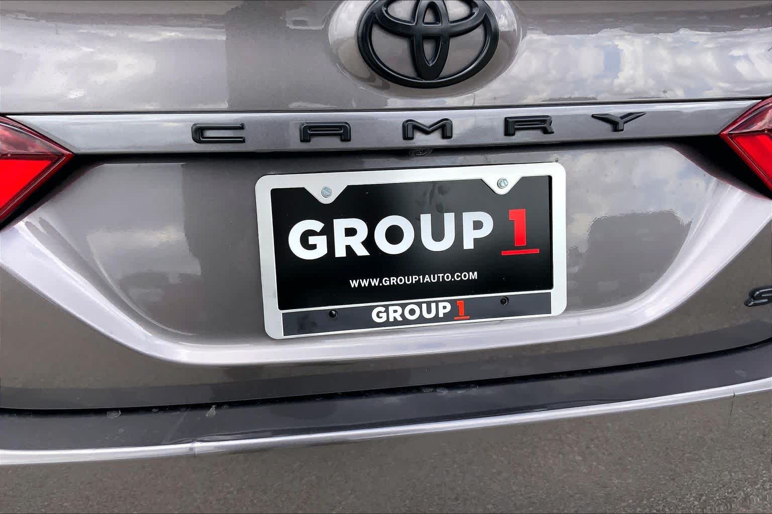 2022 Toyota Camry photo 10 of 36