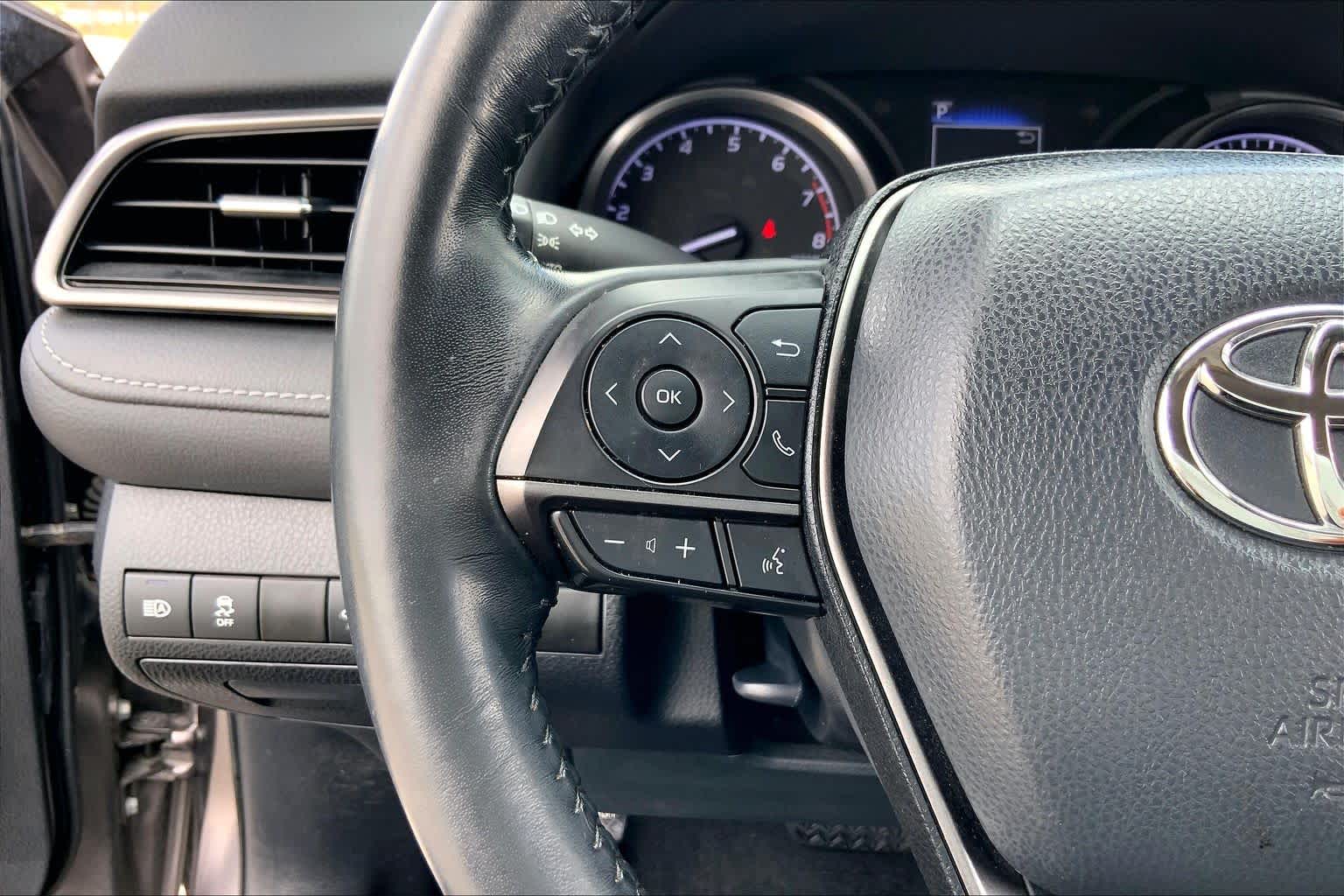 2022 Toyota Camry photo 23 of 36