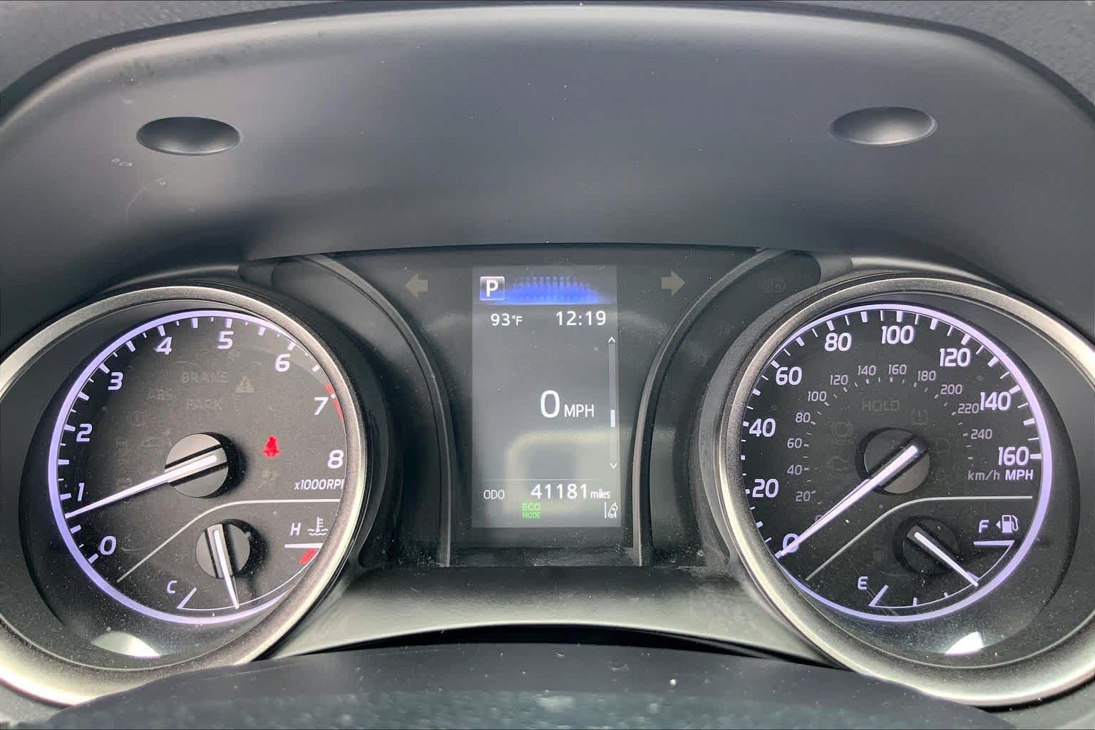 2022 Toyota Camry photo 25 of 36