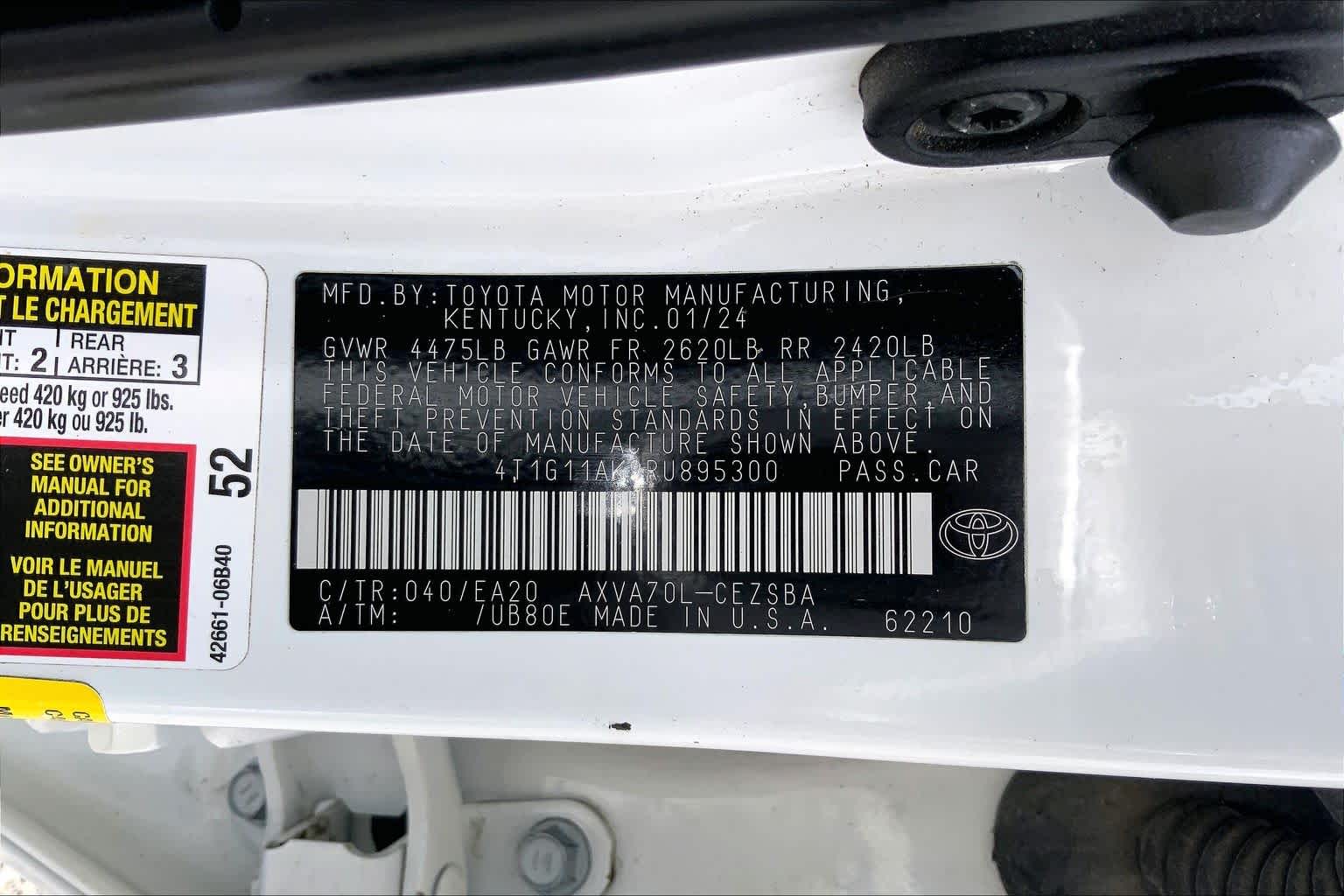 2024 Toyota Camry SE Ice Cap at HGreg Houston