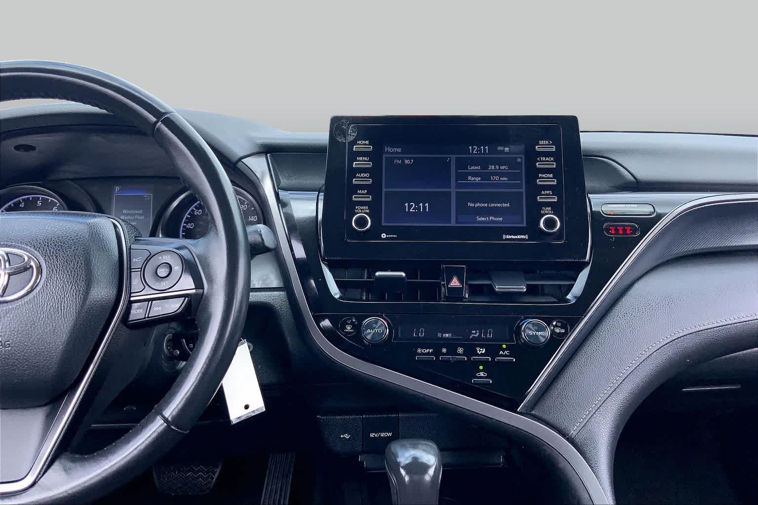 2024 Toyota Camry SE Ice Cap at HGreg Houston