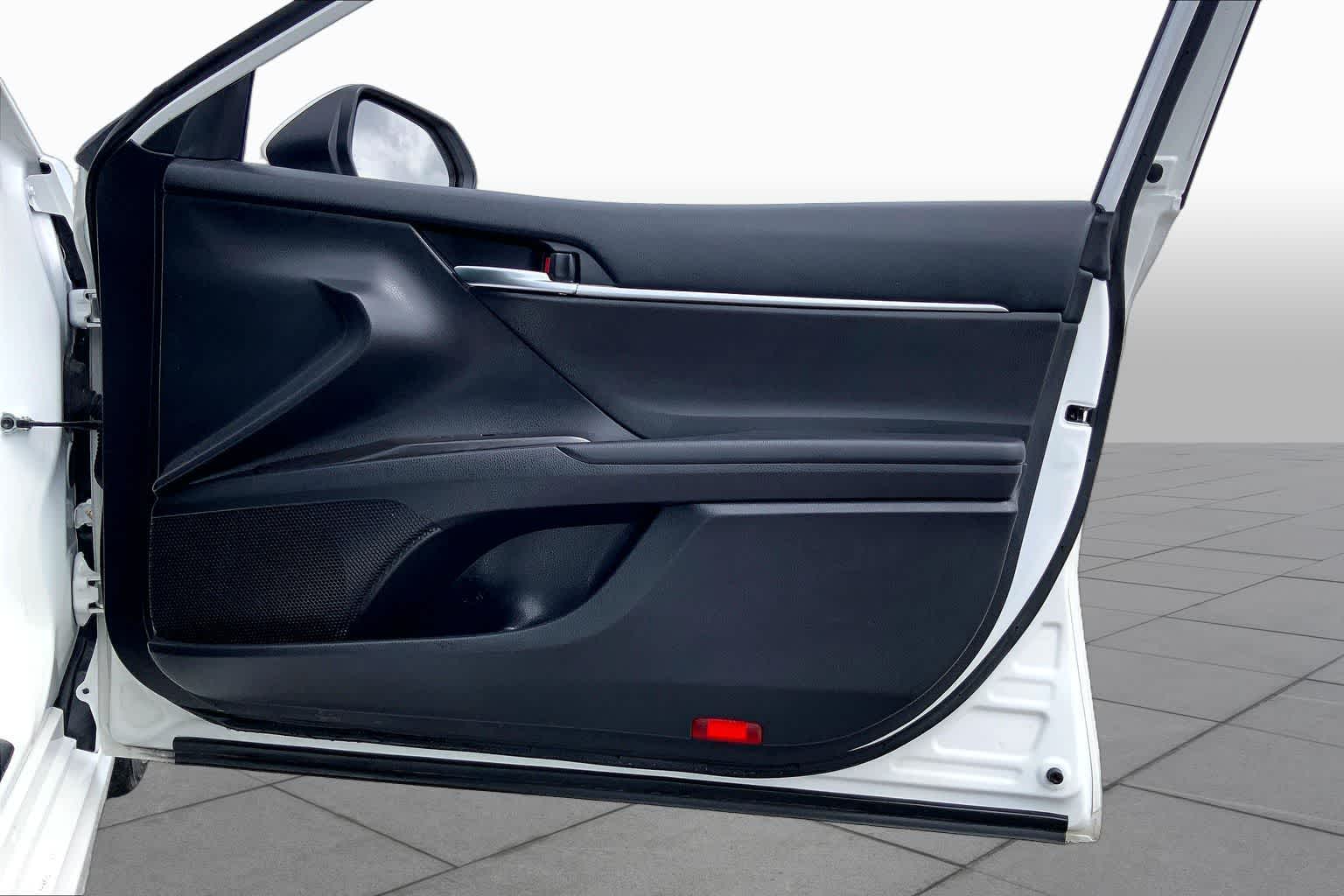 2024 Toyota Camry SE Ice Cap at HGreg Houston