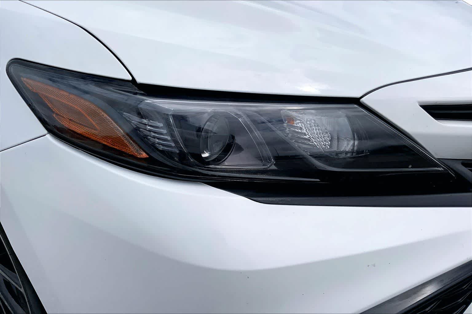 2024 Toyota Camry SE Ice Cap at HGreg Houston