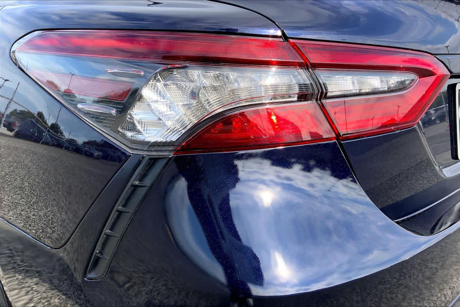 2022 Toyota Camry photo 27 of 35