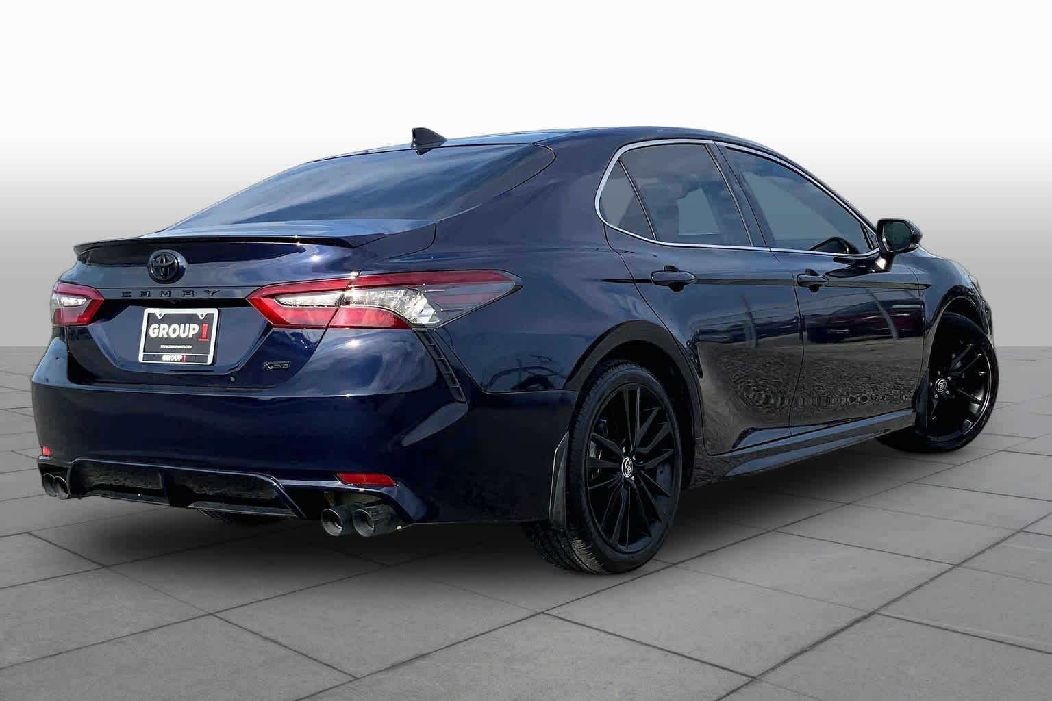 2022 Toyota Camry photo 12 of 35