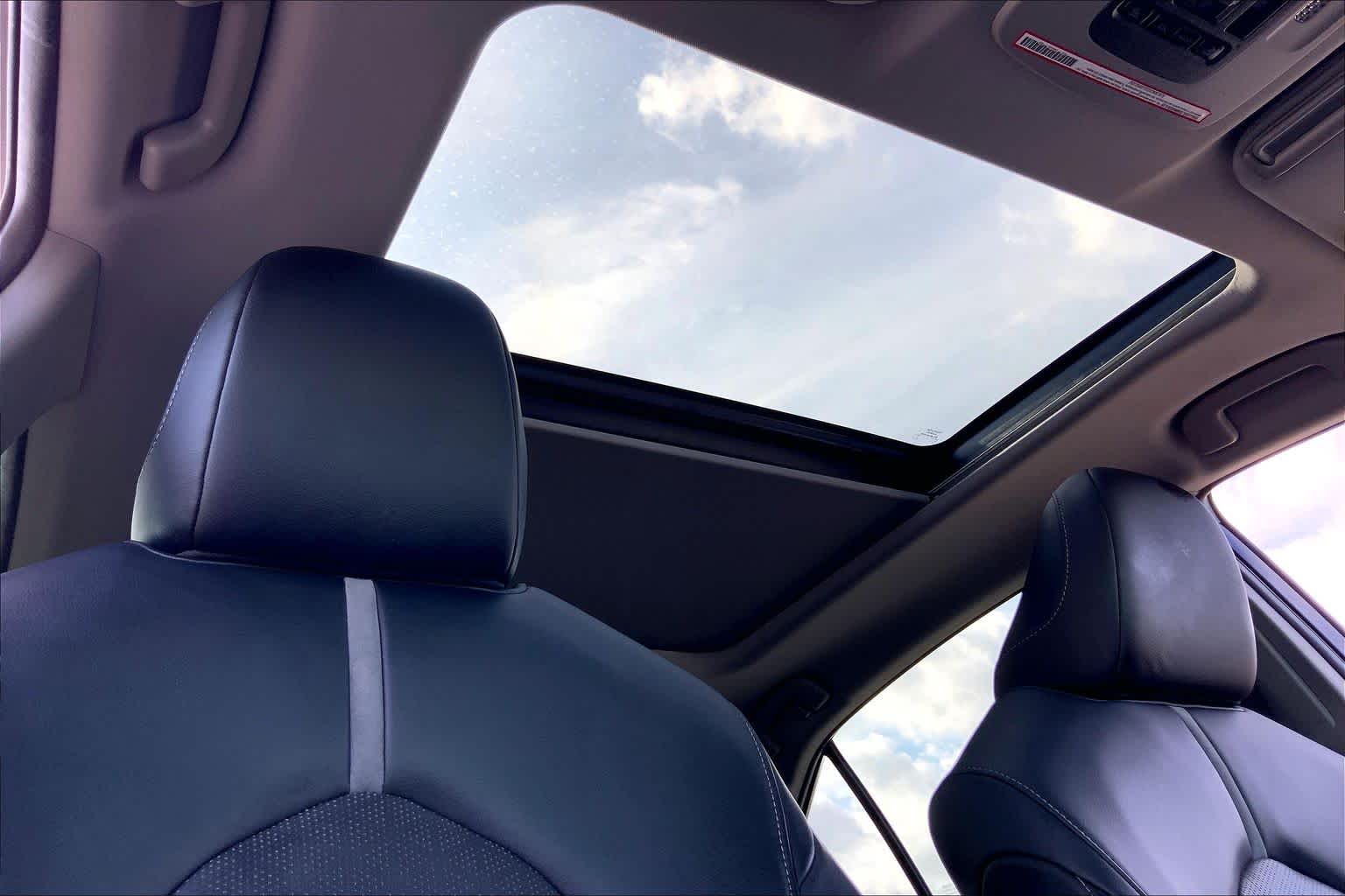 2022 Toyota Camry photo 13 of 35