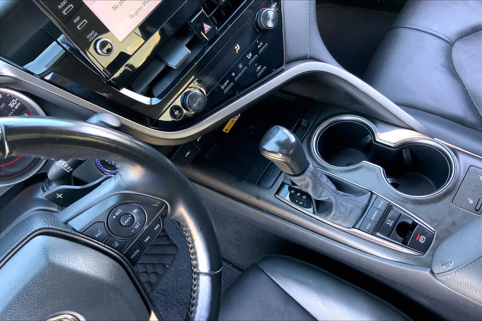 2022 Toyota Camry photo 15 of 35