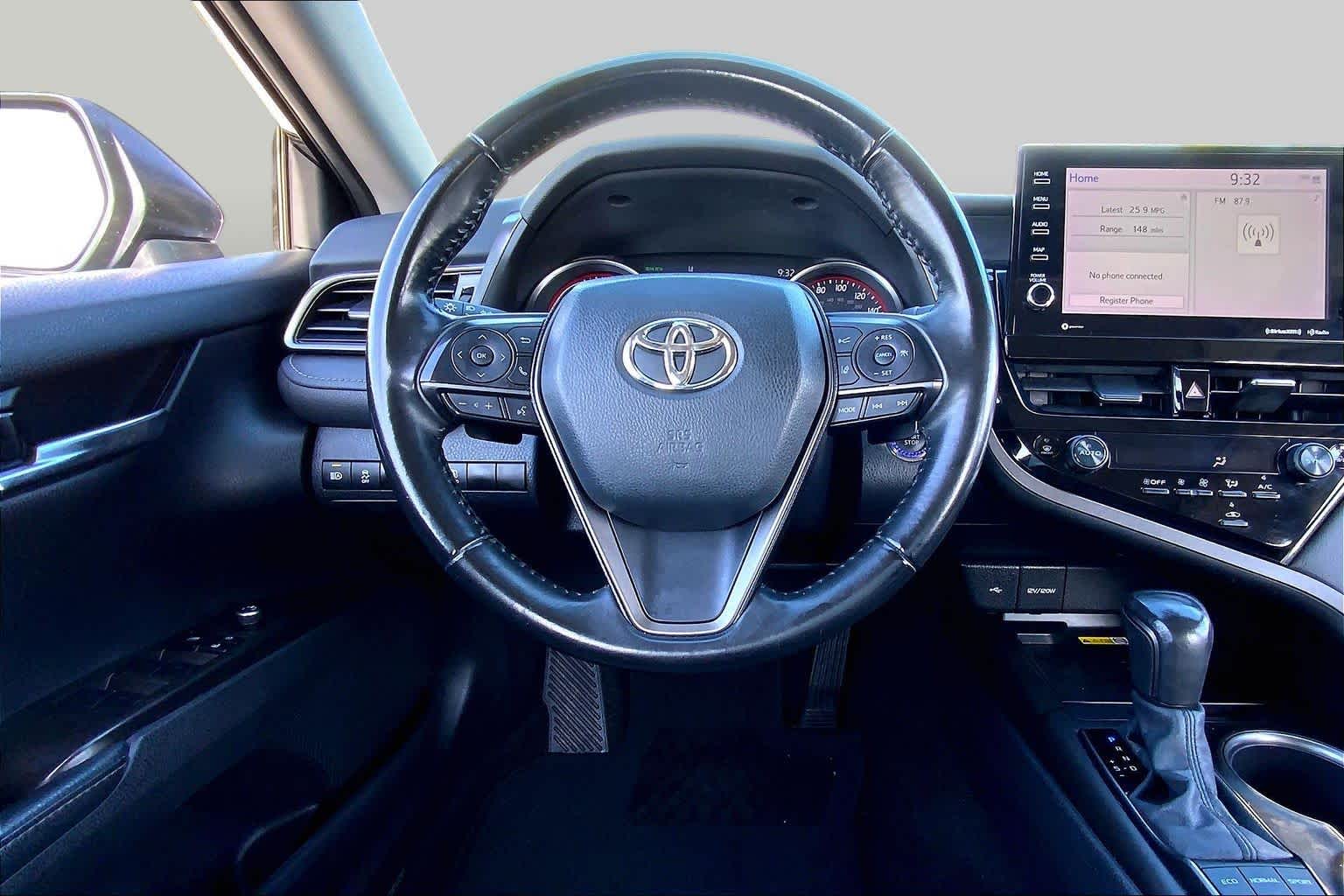 2022 Toyota Camry photo 5 of 35