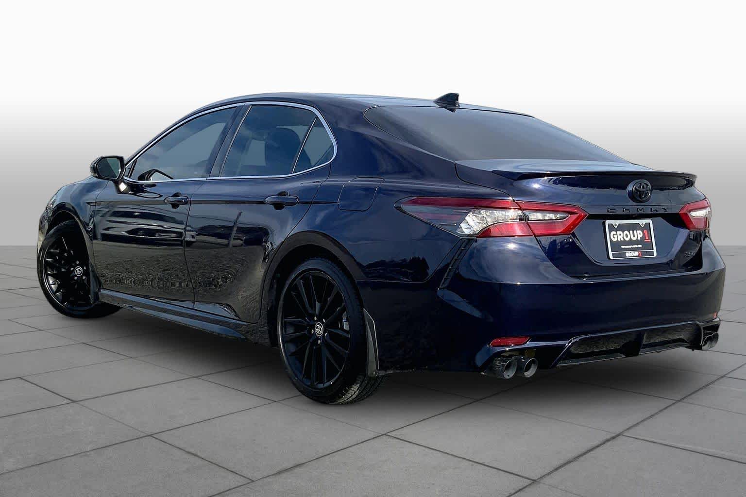 2022 Toyota Camry photo 11 of 35