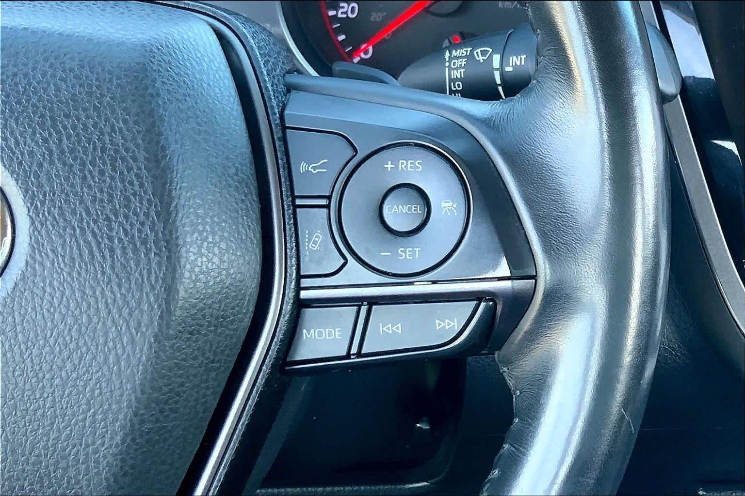2022 Toyota Camry photo 23 of 35